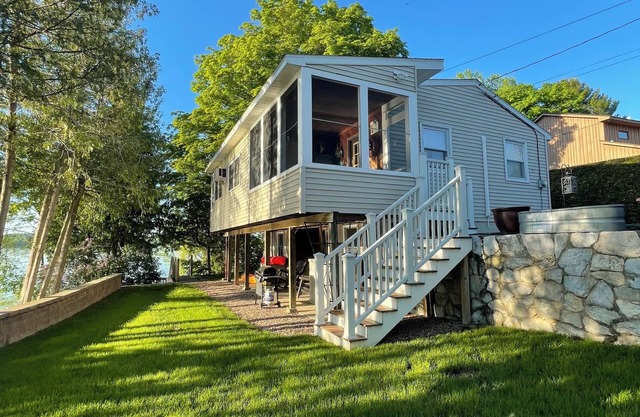 Cozy Cottage at South Hero
