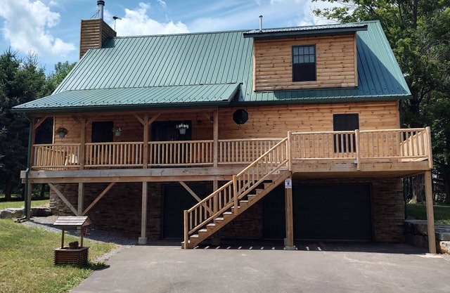 Cozy, country cabin near Cooperstown