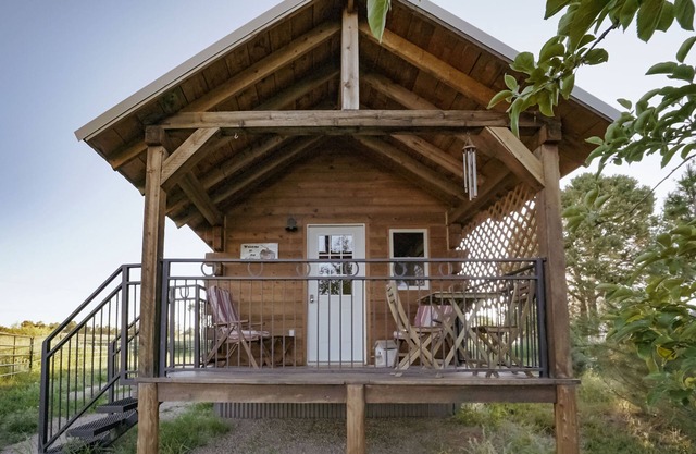 Cozy Countryside Cabin, Minutes from Mesa Verde