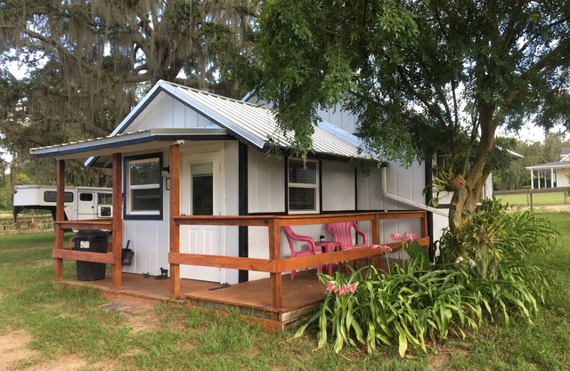 Cozy Cowboy Cottage at Spotted Dance Ranch