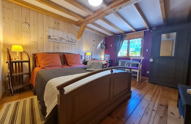 Cozy Double Room in Rochesson - Near Gérardmer, Independent Access, Traditional Meals