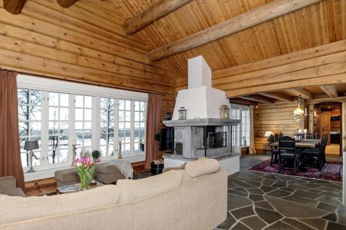 Cozy family cabin with stunning location on Golsfjellet