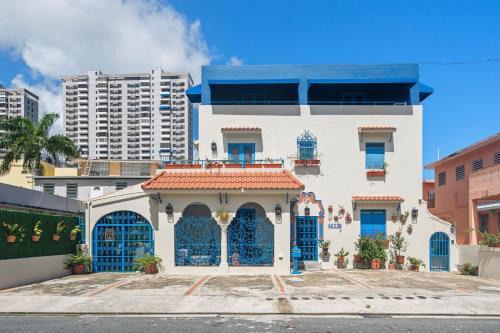 Cozy Garden Studio in the Heart of San Juan MM8