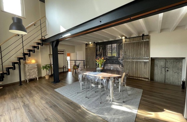 Cozy Gîte with Pool, Near Vichy, for 4 - Modern Decor, Work-Friendly, EV Charger