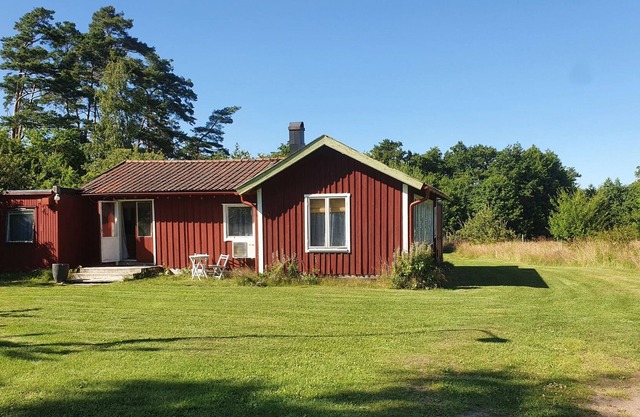 Cozy holiday home in Vallda with proximity to the ocean and beautiful nature | SE02045