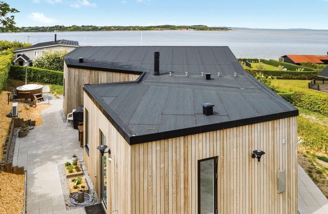 Cozy home in Farsø with kitchen