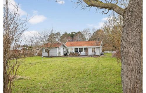 Cozy Home In Hundested With Kitchen