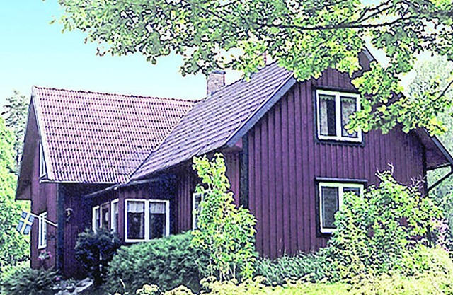 Cozy home in Långaryd with kitchen