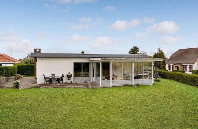 Cozy home in Nordborg with kitchen