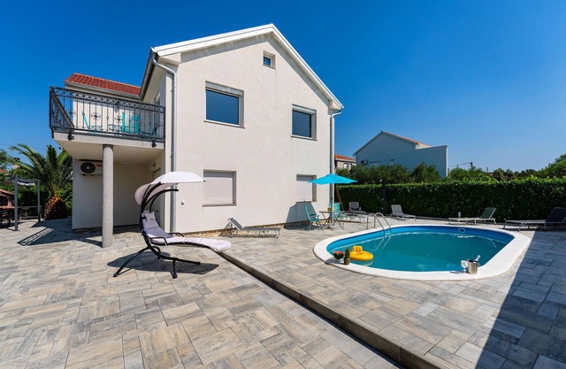 Cozy home in Polaca with WiFi