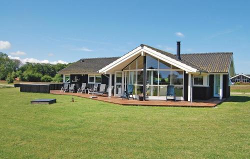 Cozy Home In Rudkøbing With Sauna