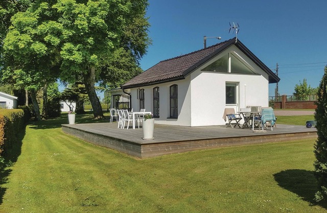 Cozy home in Svedala with WiFi