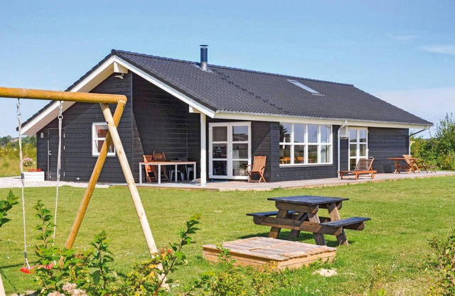 Cozy home in Sydals with WiFi