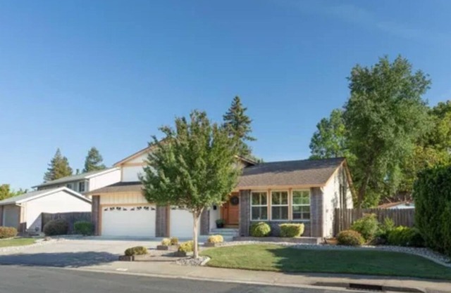 Cozy Home, Insurance Stays, 30 Days+, Pets, Corporate Housing