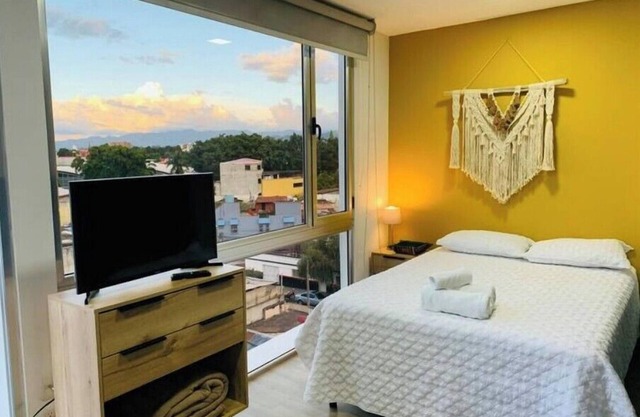 Cozy illuminated studio apartmentn