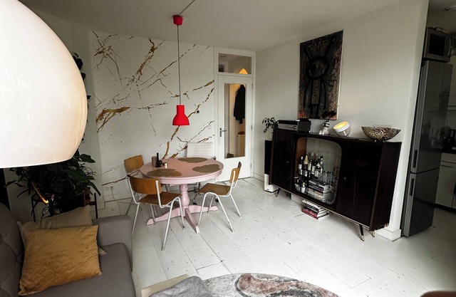 Cozy & light apartment in Amsterdam West