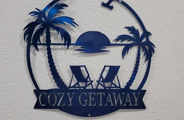 Cozy Miramar Getaway: Relaxing Retreat with Modern Comforts!nn