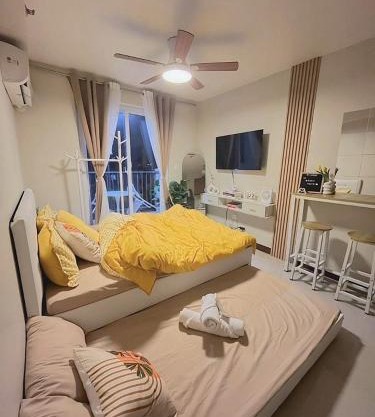 Cozy New Studio with Free Pool- near Airport & Beaches