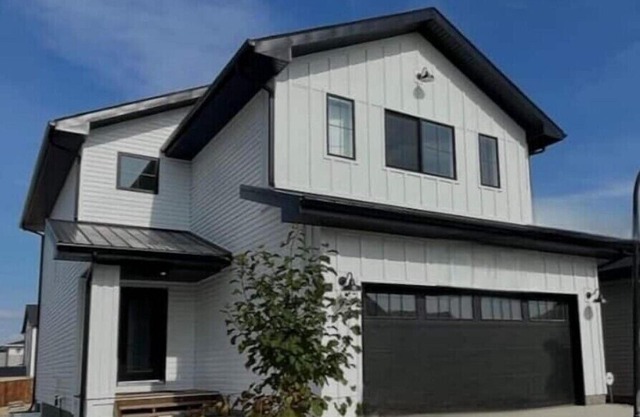 Cozy Oasis: Tranquility in the Prairies!n