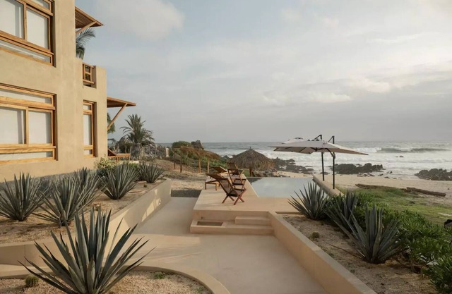 Cozy Oceanfront Condo in Troncones - Pet Friendly -