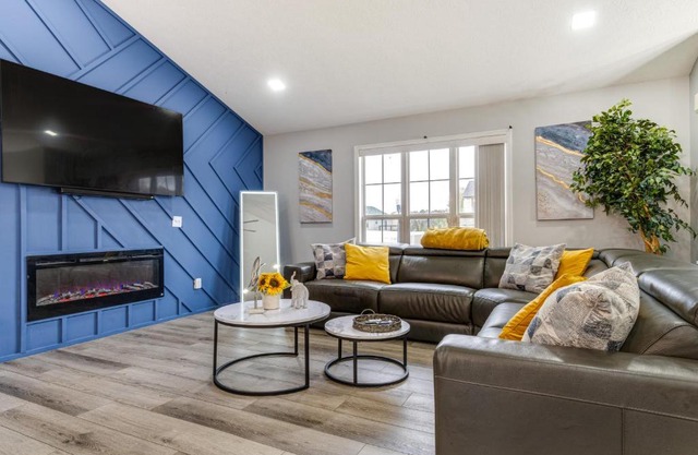 Cozy Ohio Home - Deck, Arcade Games and Near Golfing