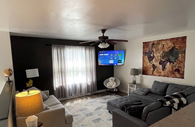 Cozy place to stay located close to the University