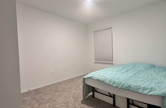 Cozy Private Room with Private Bathroom in Charming Katy