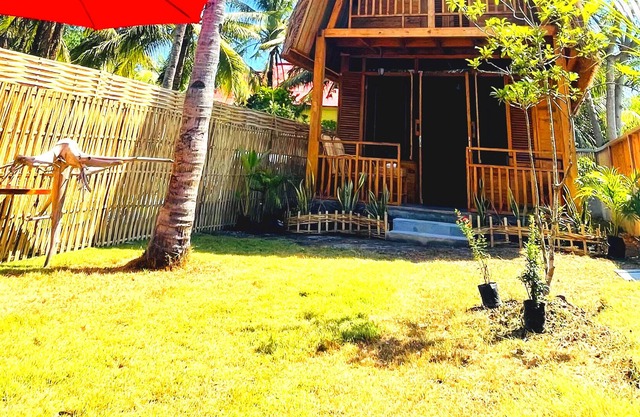 Cozy & Relaxing Private Bungalow