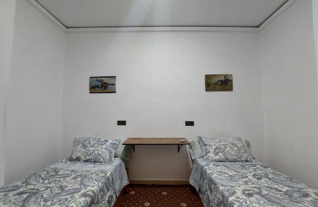 Cozy Room & Modern Amenities 5