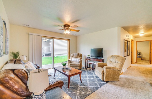 Cozy Sioux Falls House - Walk to Park!