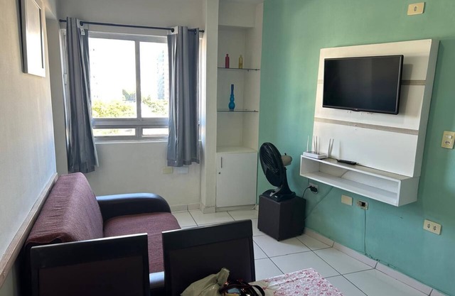 Cozy studio apartment, close to everything, kitchen with lots of utensils.