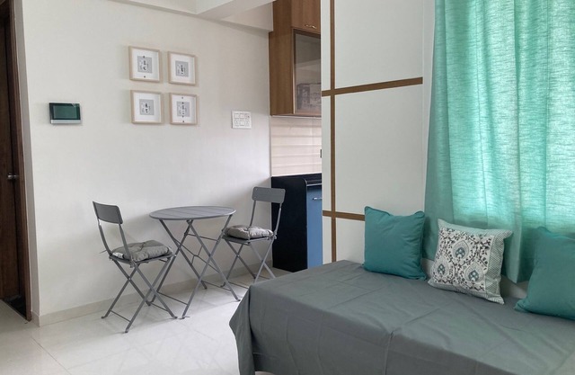 Cozy Studio Apartment at Bavdhan: Connected to Pune's ITHub