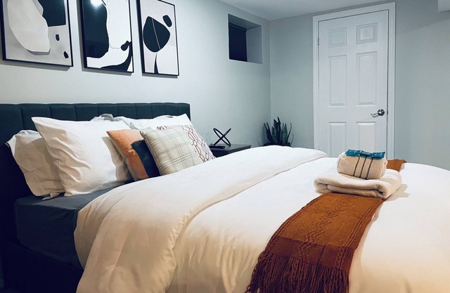 Cozy studio in tranquil Queens with WiFi, AC