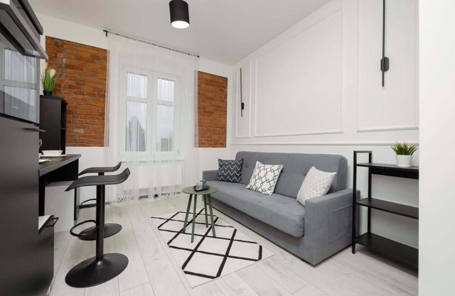 Cozy Studio Poznanska in Lodz by Noclegi Renters