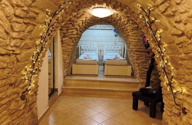 Cozy studio with AC and WiFi in delightful Safed
