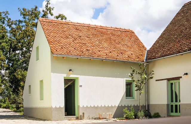 Cozy & Stylish Studio