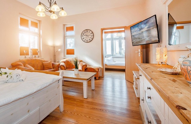 Cozy vacation apartment in Zinnowitz with garden - close to the beach in a top location
