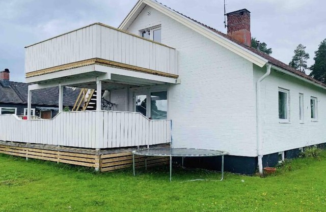 Cozy villa near a huge lake, beaches and nice soundings