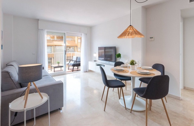 Cozy with mediterranean style, a few meters from the beach. A/C and free wifi. Terrace with sea views