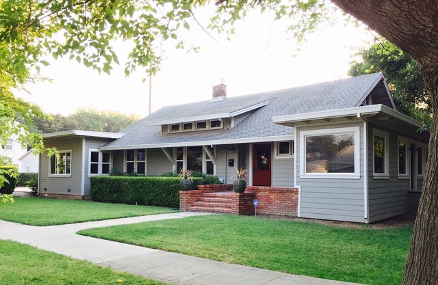 Craftsman style home built in 1909, step back in time end enjoy your stay!