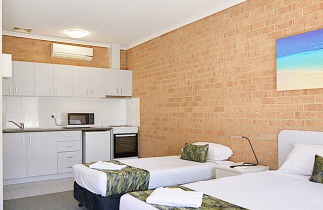 Cranbourne Motor Inn