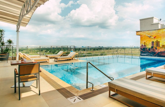 Crowne Plaza Nairobi Airport by IHG