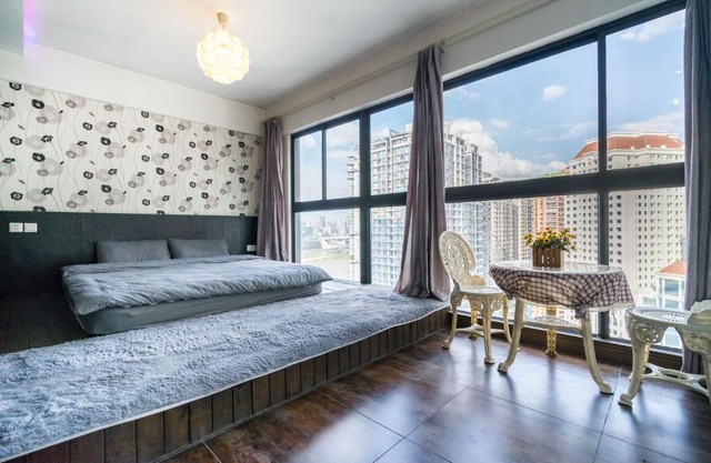 Crush on the River View Apartment