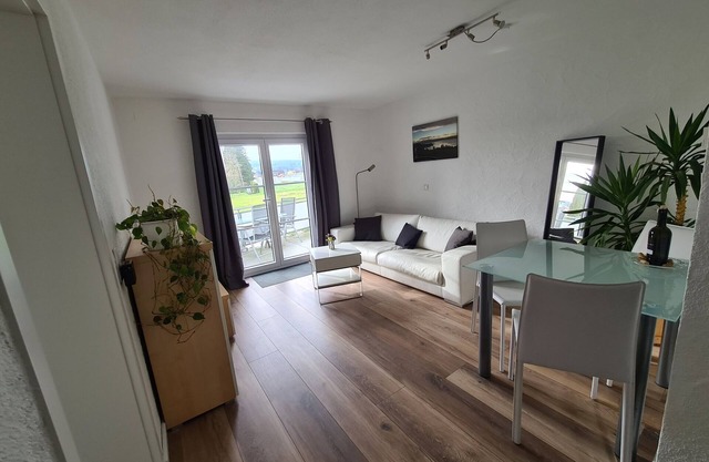 "CUBE53" - Reichenau Island modern and cozy vacation apartment