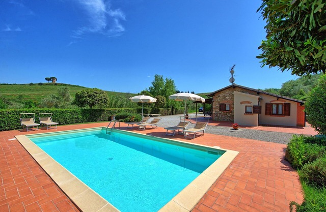 Cuccardino - Holiday House with swimming pool