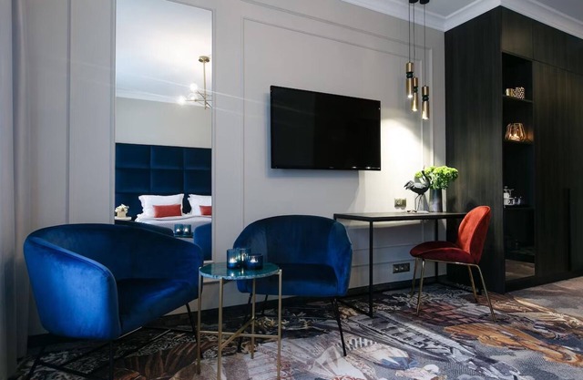 Cultural Haven in Krakow's Heart | Premium Amenities | Elegant Atmosphere