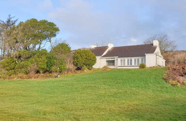 Cushatrough Claddaghduff