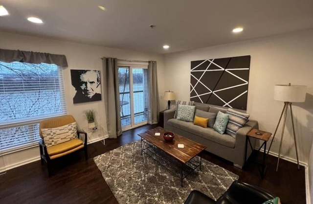Cute Downtown Retreat, Complimentary Parking