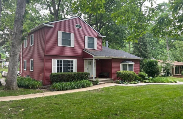 Cute Home near U of M and EMU