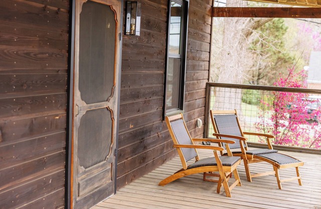 Cute Little Cabin
